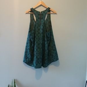 Silky Emerald and Black Tank